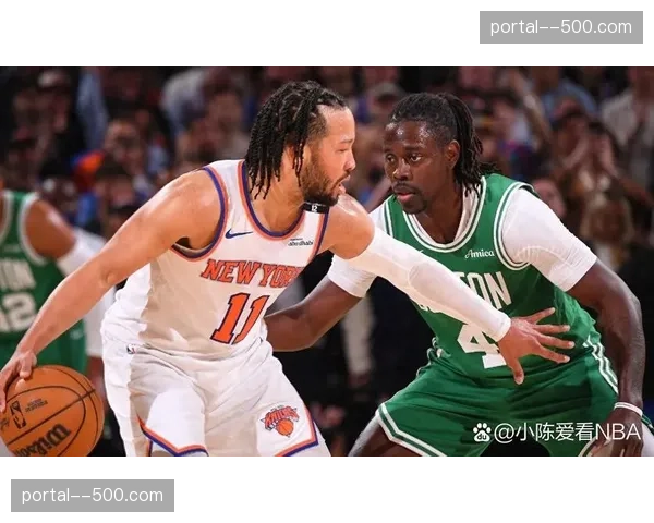 尼克斯外线手感滚烫打出一波攻势,第三节建立13分领先优势掌控节奏 尼克斯外线手感滚烫打出一波攻势,第三节建立13分领先优势掌控节奏